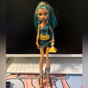 Nefera De Nile G1 Monster High Doll